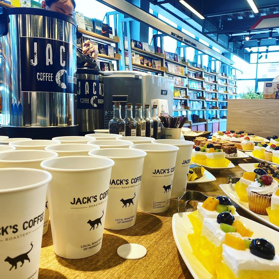 ЭЕРЭГ “Jack’s Coffee” сонгуулиа өгөөгүй хүнд үйлчлэхгүй Eguur.MN