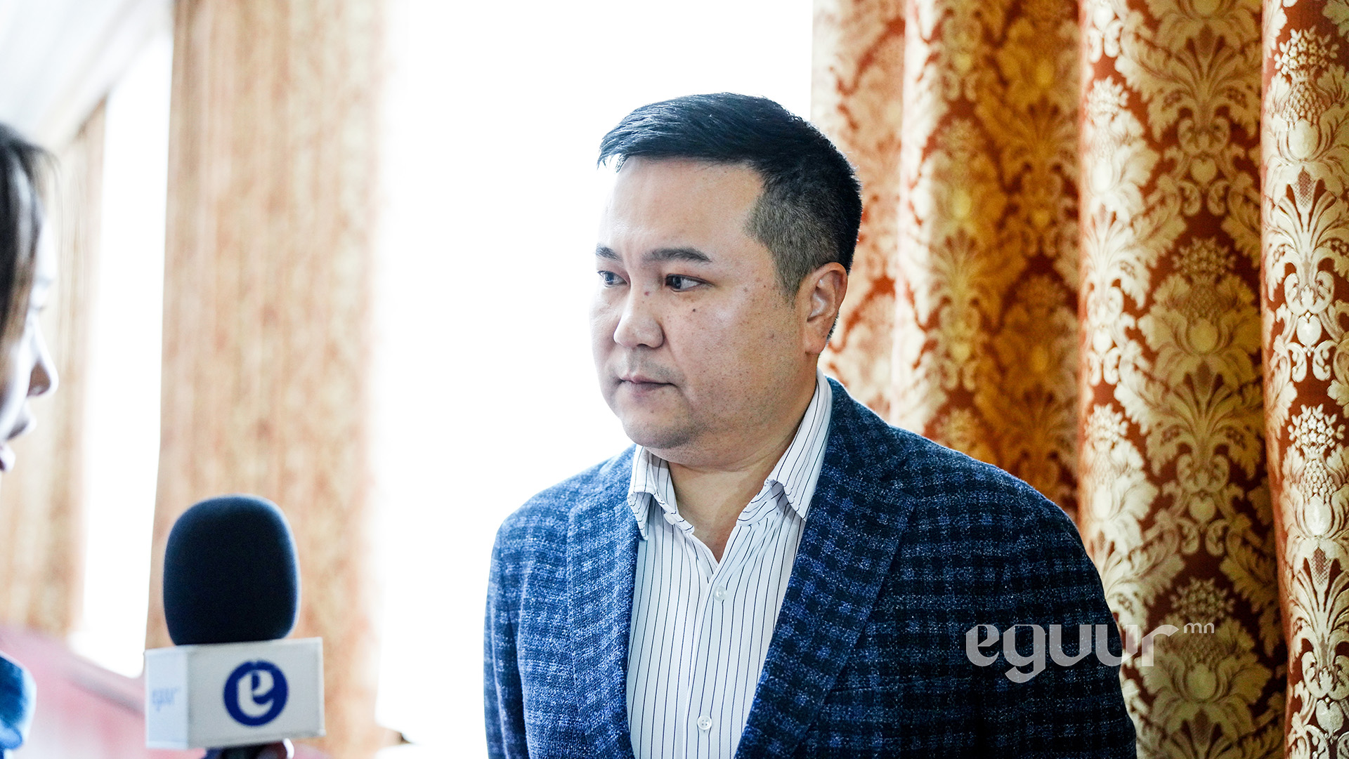 "П.Сайнзоригт ямар нэгэн аргаар эрүүгийн хариуцлага оноогоод ороод ир гэдэг чиглэлийг авчихсан байна билээ"