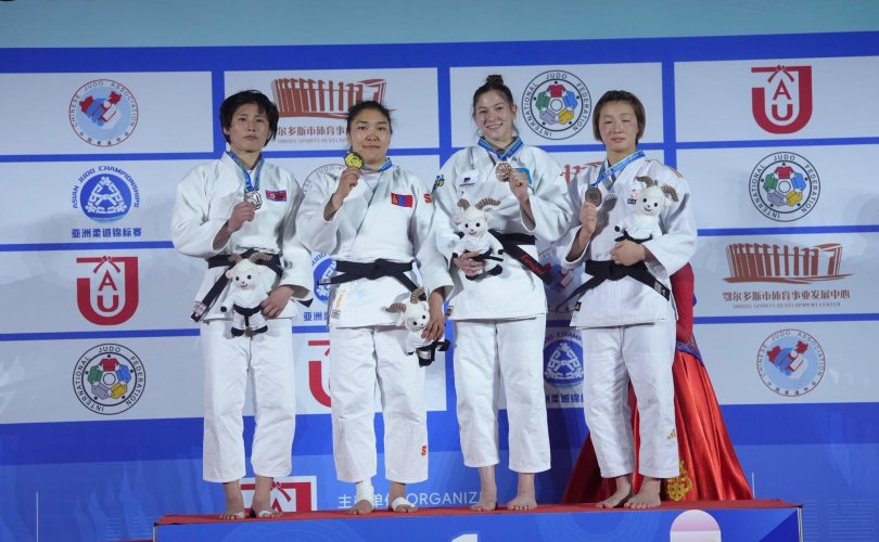 Монголын жүдочид багийн дүнгээрээ Азийн аваргыг тэргүүлж байна